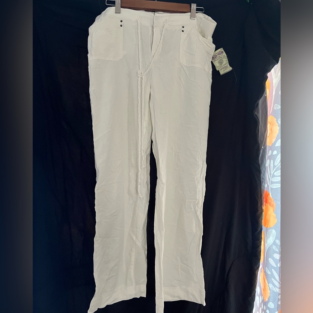 NWT-White linen pants